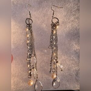 Elegant Silver and Pearl Dangle Earrings